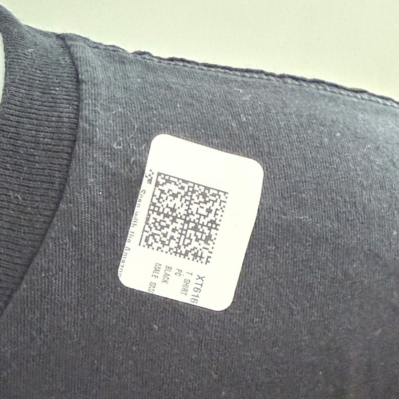 Gildan Men’s Small St Patrick’s Day  Lucky Teacher Shirt - Picture 4 of 4